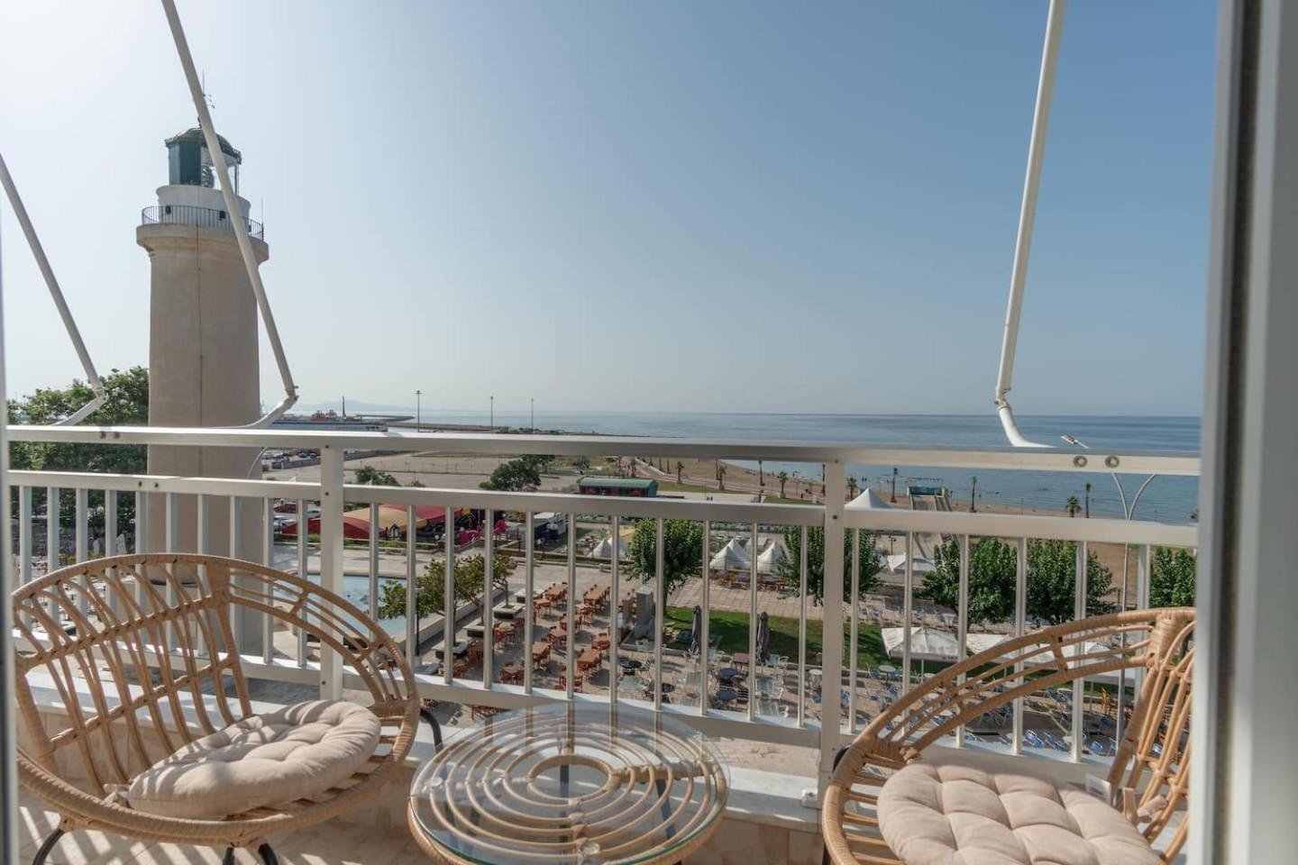 Eis Deluxe Apartment Александроуполис Экстерьер фото